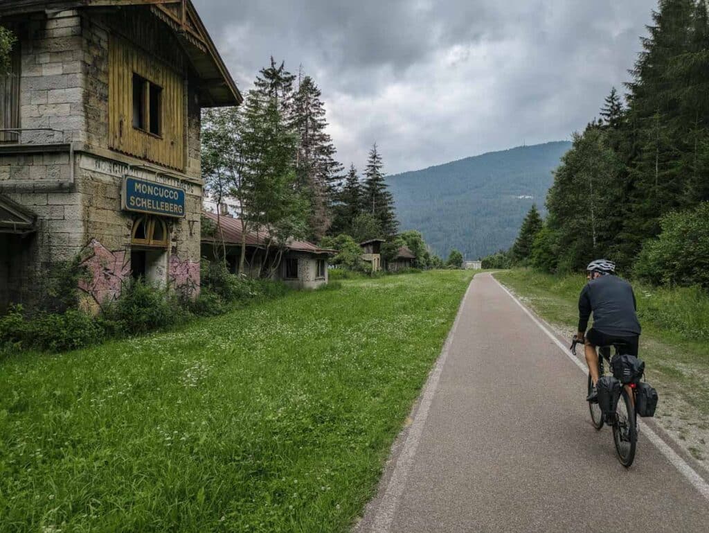 Radweg am Brenner auf der Strecke des Ötztaler Radmarathons